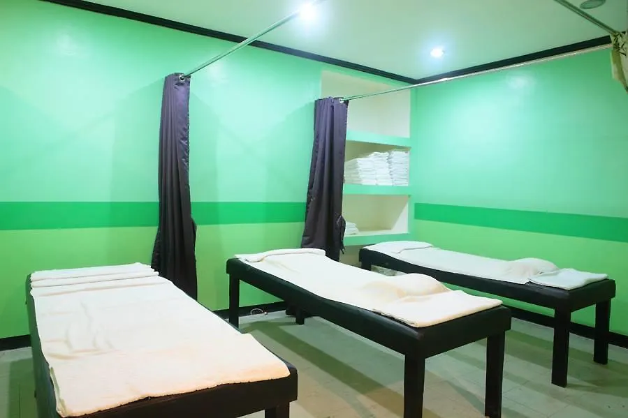 **  V.F. Four Season Hotel Angeles Philippines