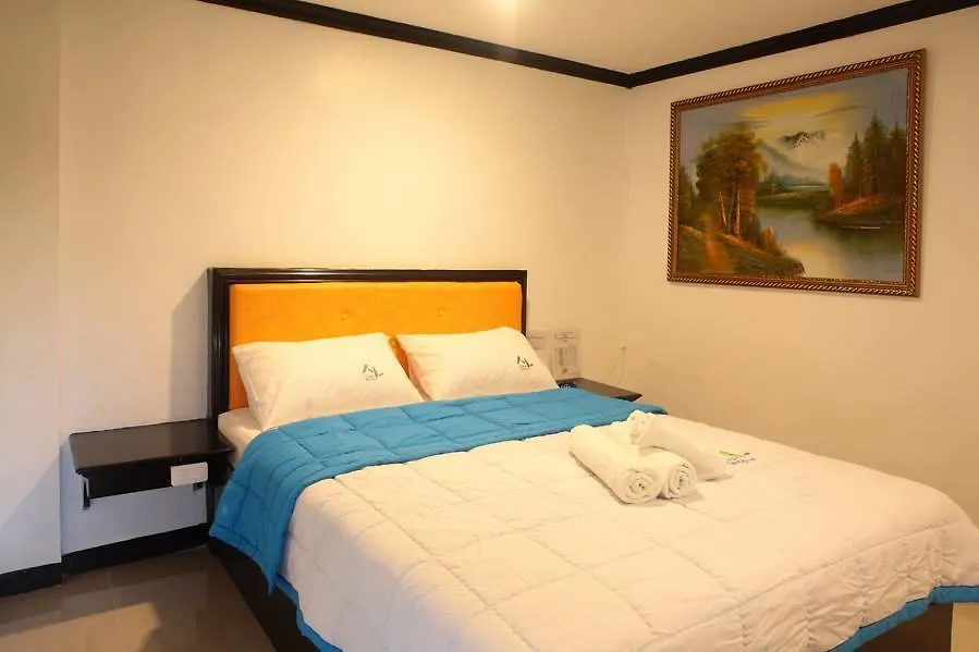 V.F. Four Season Hotel Angeles 2*,  Philippines
